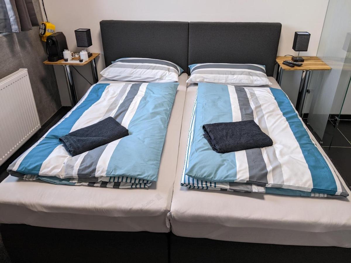 Business-Motel & 24H Selfcheckin Heimsheim 外观 照片