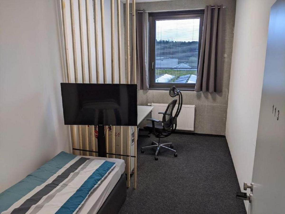 Business-Motel & 24H Selfcheckin Heimsheim 外观 照片