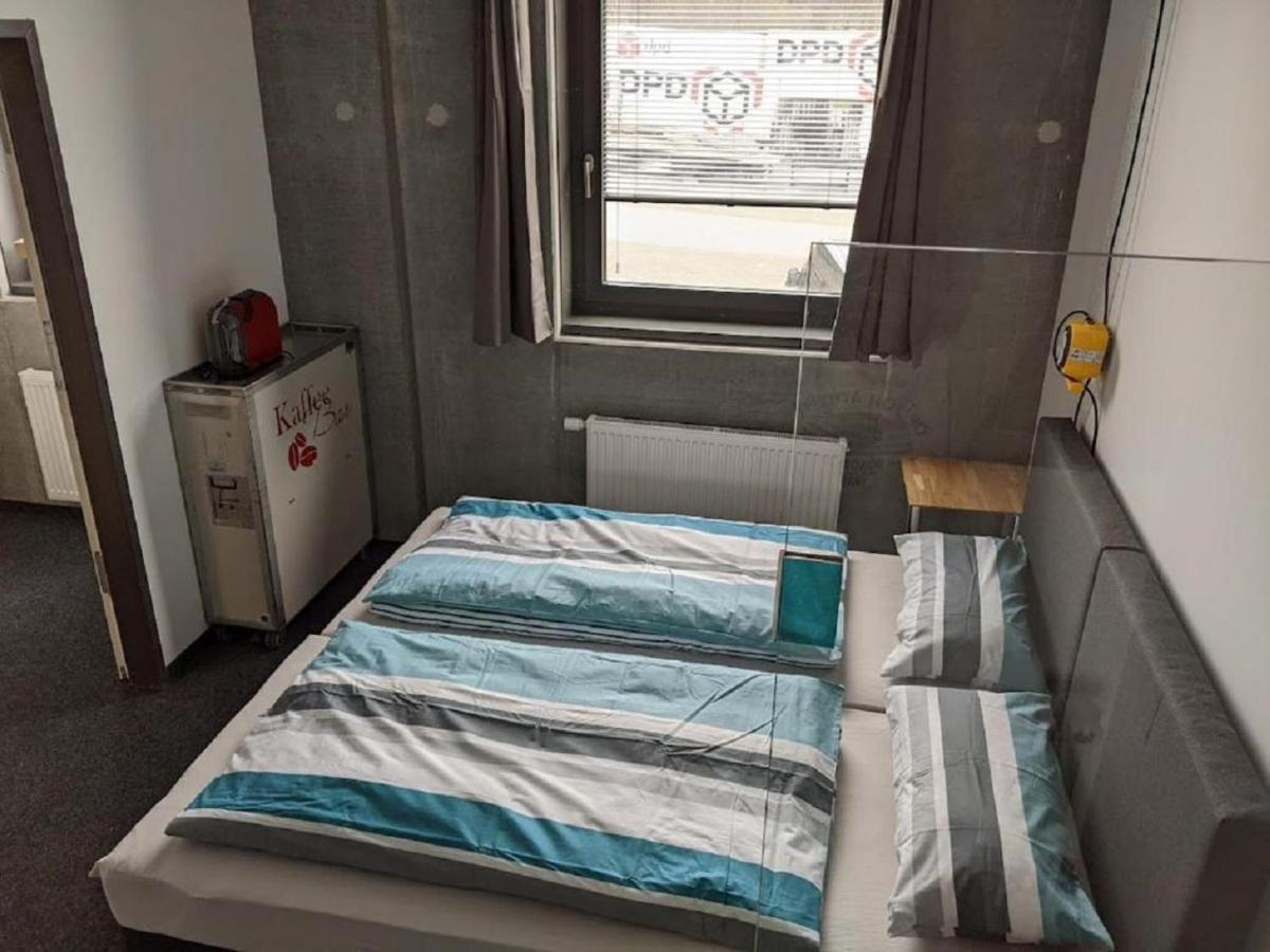 Business-Motel & 24H Selfcheckin Heimsheim 外观 照片