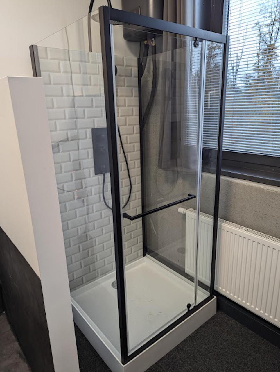 Business-Motel & 24H Selfcheckin Heimsheim 外观 照片